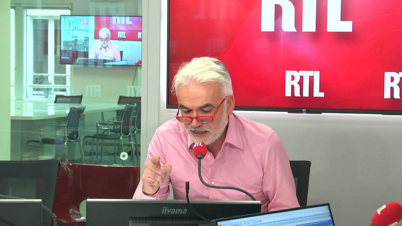 Les actualités de 12h30 : 8 ans de prison requis contre la mère de Serena, "l'enfant du coffre"