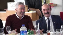 Spor Samet Aybaba Büyük Bir Futbol Şehrine Yakışan Oyun Oynamak Zorundayız