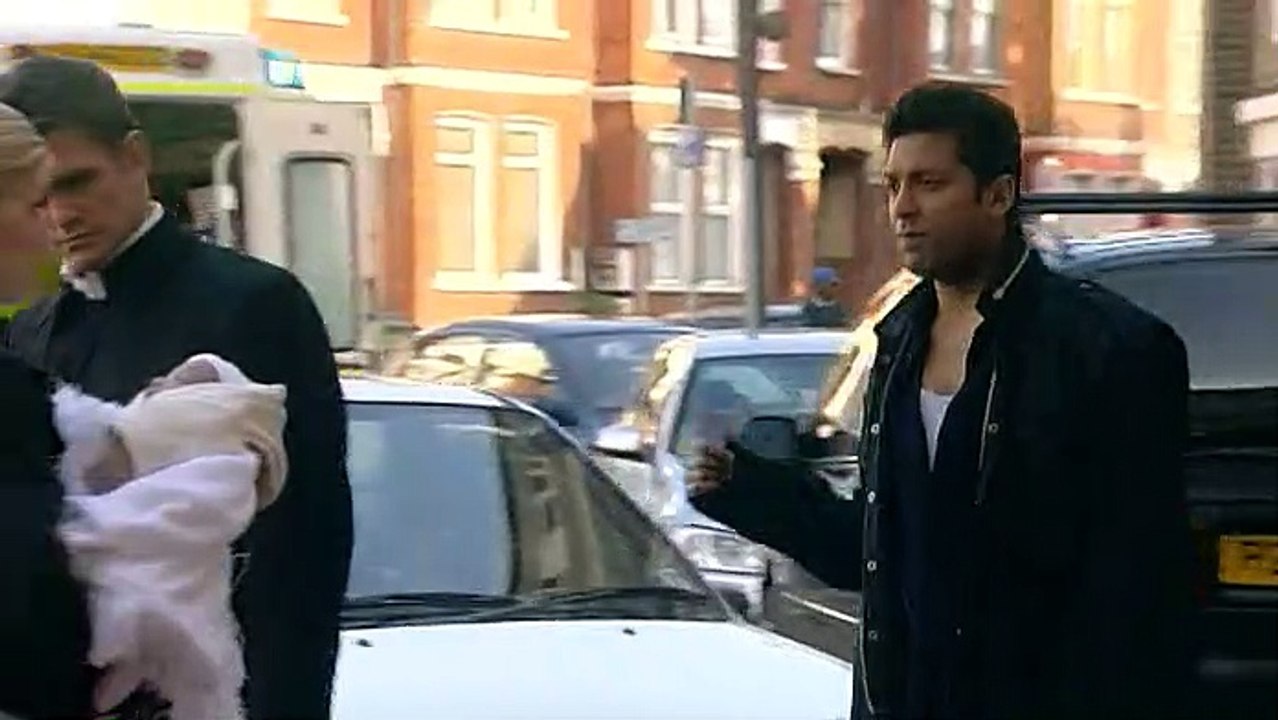 The Bill S19E97 Twenty-Twenty Hindsight