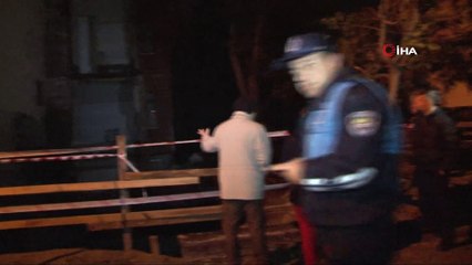 Fatih Samatya’da bir bina çökme riski nedeniyle boşaltıldı