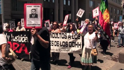 Marcha por muerte de mapuche en operativo policial en Chile