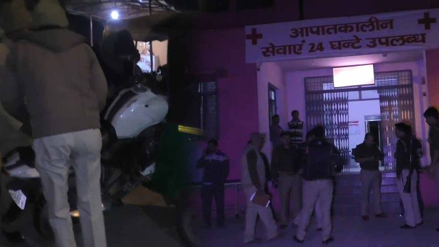 यूपी में हुआ दर्दनाक सड़क हादसा, अज्ञात वाहन ने बाइक को मारी टक्कर, तीन की मौत, वीडियो