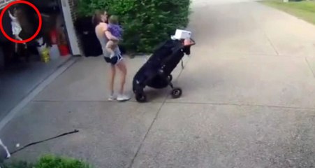 Garaj Kapısında Asılı Kalan Küçük Kız Çocuğunu, Annesi Kurtardı