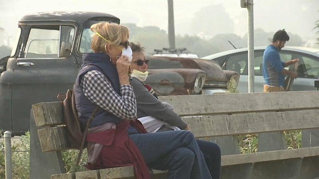 Небо над Сан-Франциско заволокло дымом