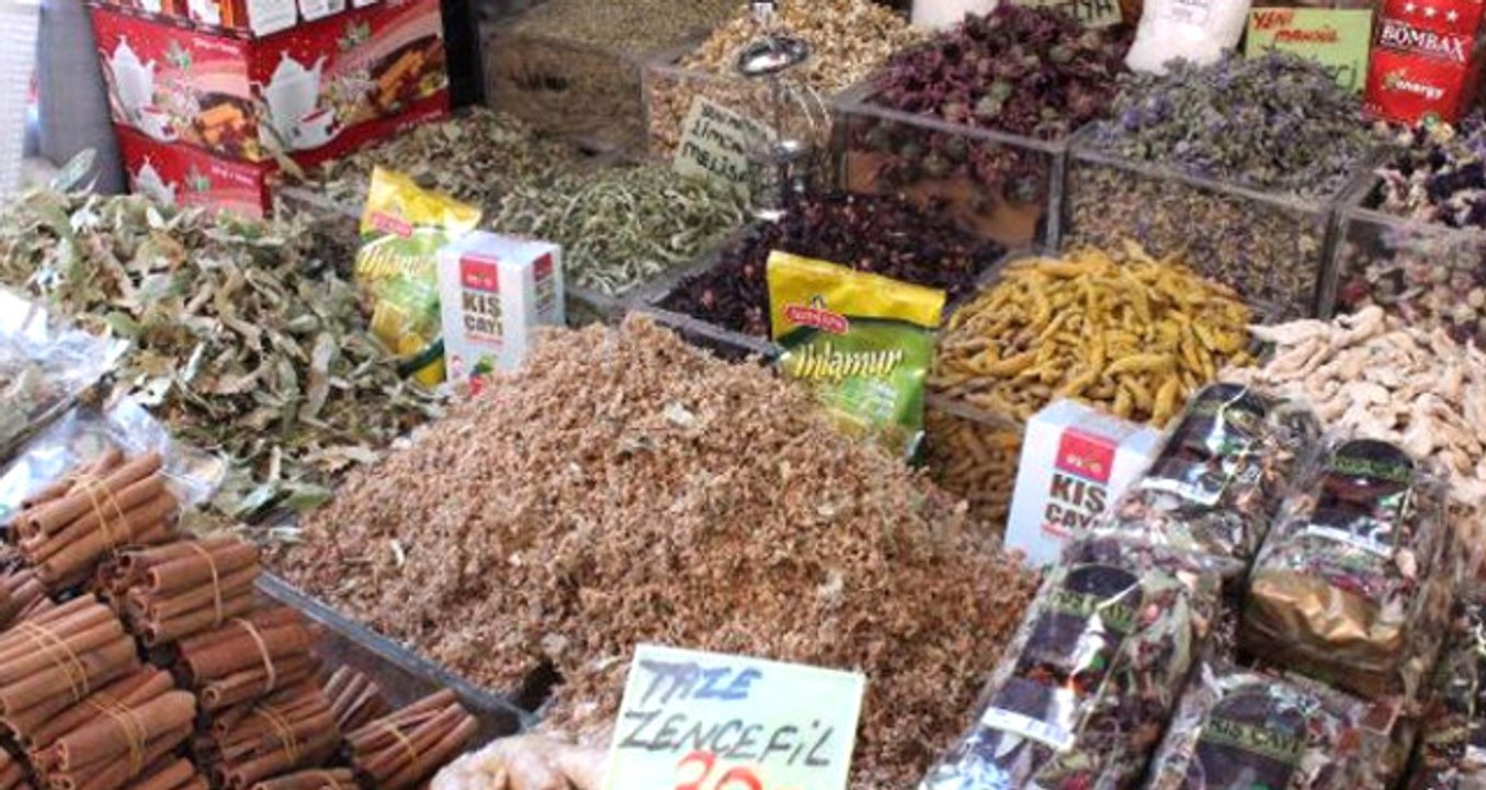 Soğuk Havaların Vazgeçilmezi Kış Çayları Enflasyondan Etkilendi! Fiyatlar Yüzde 30 Zamlandı