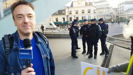 Gilets jaunes - Le rassemblement Porte Maillot