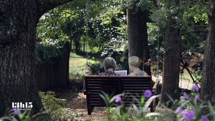 14-18 : le petit bracelet de l'infirmière bénévole venue des Etats-Unis remis un siècle plus tard à ses descendants