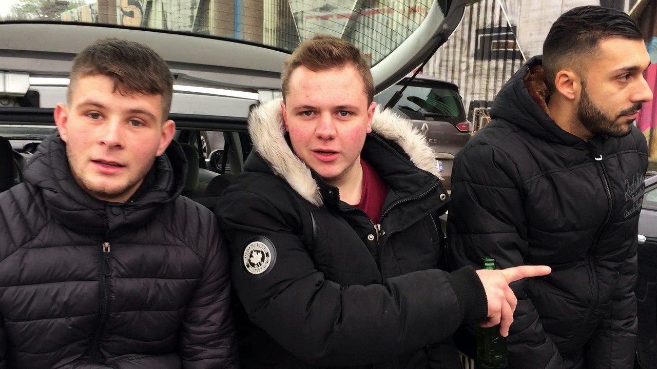 Témoignage vidéo de jeunes : à gauche Matthieu, 20 ans chaudronnier, à droite Armaud 19 ans intérimaire