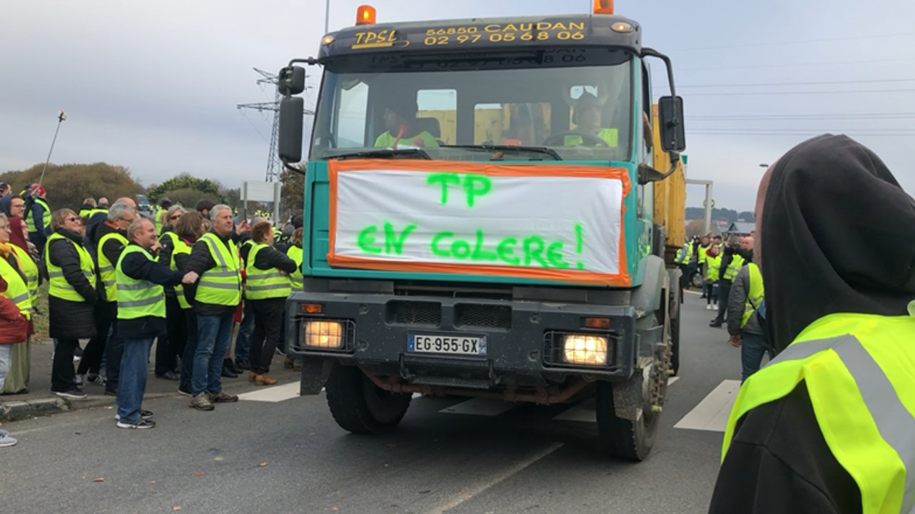 Blocage du rond-point de Lann-Sévelin