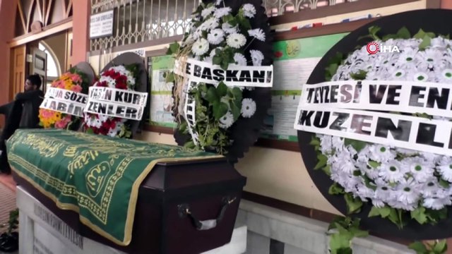 Raylara düşen Almanı kurtaran kahraman Türk genci son yolculuğuna uğurlandı