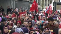 Cumhurbaşkanı Erdoğan: 'Teröristlerin cenazelerine gitmekten geri durmayanlar teröre Kobani'ye çanak tutanları cezaevinde gidip ziyaret eden CHP'liler ve diğer siyasi parti mensupları bu ülkede bizim değerlerimize saldıramazlar'