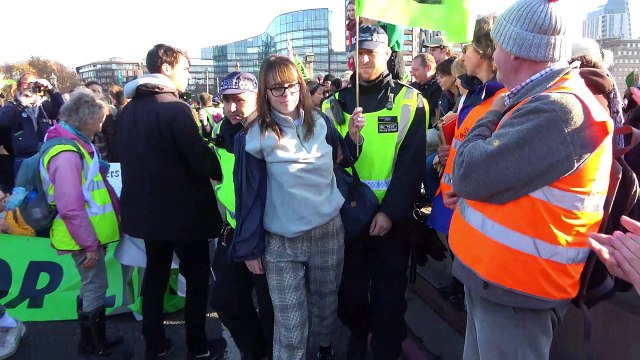 Dozens of arrests as London bridges blocked by thousands of climate change protesters