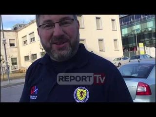 Report Tv - Sot Shqipëri - Skoci, tifozët miq atmosferë festive në Tiranë