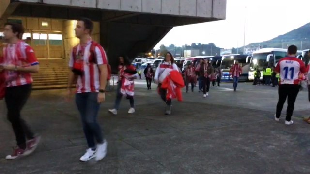 Real Oviedo - Sporting de Gijón: Los primeros aficionados sportinguistas ya están en el Tartiere