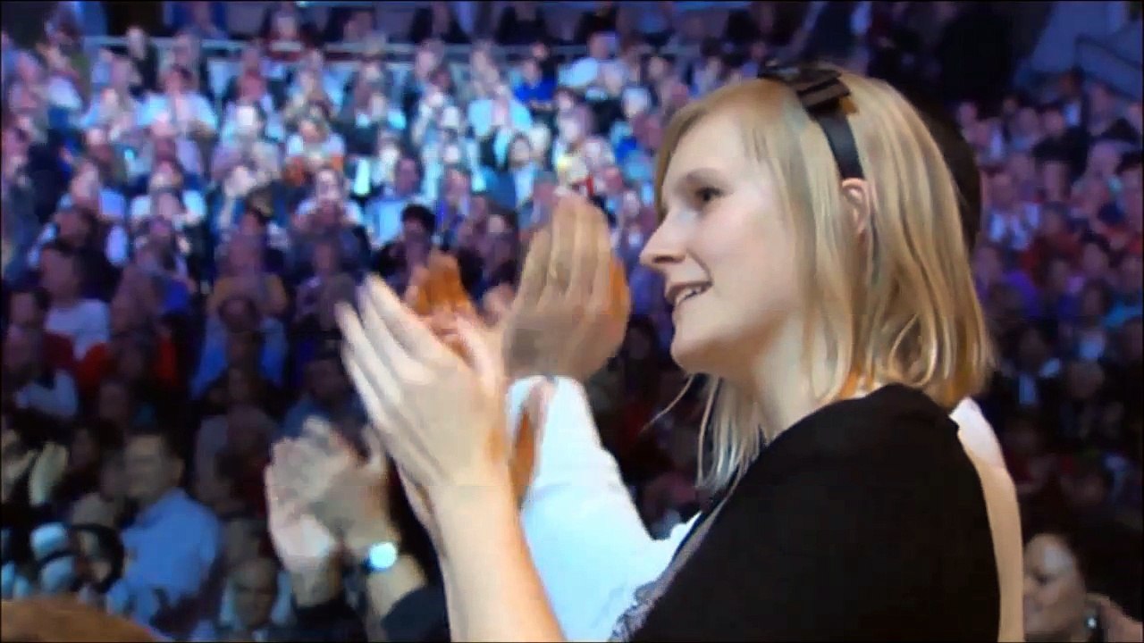 Helene Fischer – Mal ganz ehrlich (instrumental) — (Live: From O2 World Berlin, Germany / 2010)