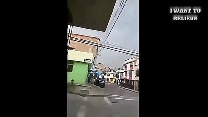 Multiple UFOs over the province of Santa Cruz caused a storm