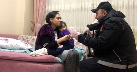 Torbacının Karısı, Kocasını Kurtarmak İçin Eroinleri Oyuncak Ayıyla Pencereden Attı