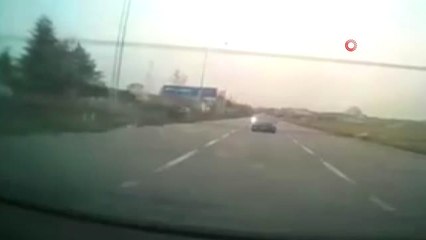 Ters Yönde Giden Araç Ölüme Davetiye Çıkardı
