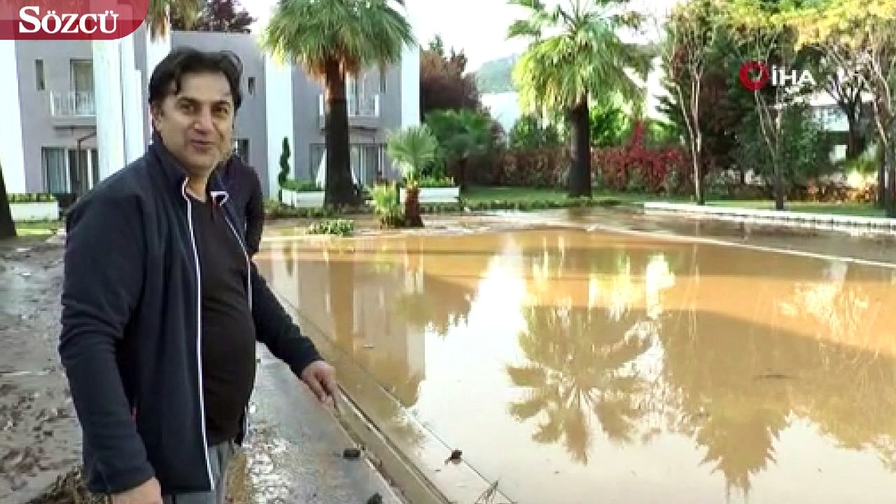 Bodrum'da sel felaketi... Asfaltlar patladı, otomobiller ve motosikletler sular içinde sürüklendi