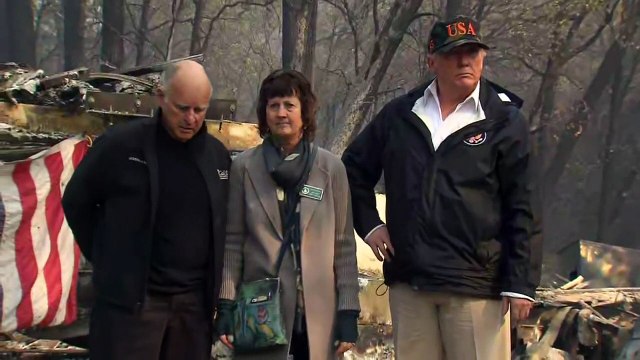 Trump visita una California devastada por voraces incendios