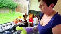 Obsessive Compulsive Cleaners S01E01