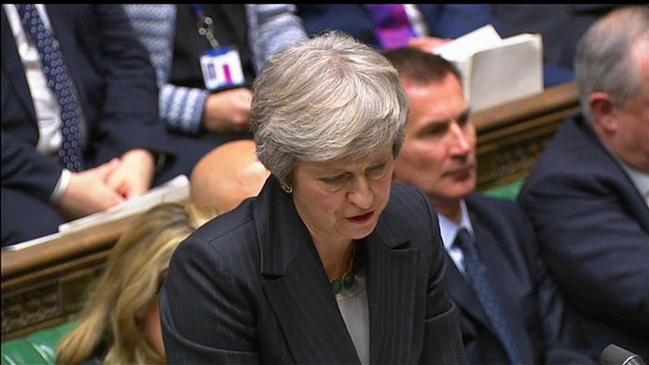 Brexit: «Όχι σε αλλαγή ηγεσίας» λέει η Τερέζα Μέι