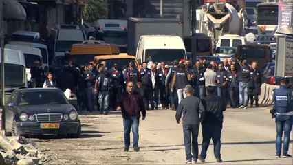 الاحتلال الإسرائيلي يصيب عشرات الصحفيين خلال مسيرة دولية بالضفة