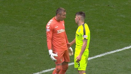 Écosse - Le gardien des Rangers en mode MMA