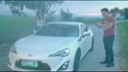 Sara and Edward got stranded