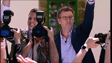 Núñez Feijóo bendice a Casado para que inicie la remontada