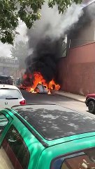 Incendio en la calle Azorín, en Santa Cruz de Tenerife