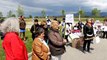 Plus de 100 manifestants contre l'implantation d'un poulailler près de l'Ehpad de Bésayes dans la Drôme