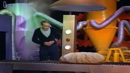 Lost in Space  S 03 E 06  The Space Destructors