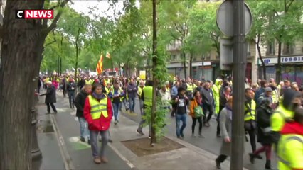 Retour au calme dans les rues de Paris