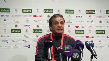 Osman Özköylü hakemlere ateş püskürdü