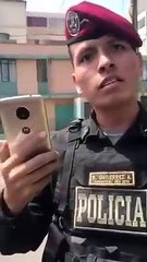 Policía es insultado por pedir DNI #policia #DNI #ciudadanos #derechos #Perú