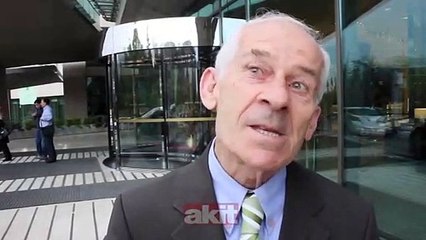 Pembekolun mimarı konuştu: Duş, yemek ve yatak bedava