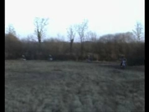 REGIS (JB) FAIT DE LA MOTO