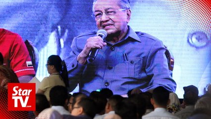 Dr M: Some civil servants want Pakatan to fall for fighting corruption