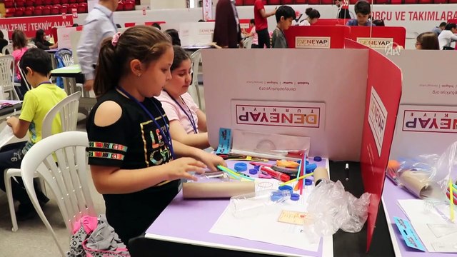 Gençler 'teknoloji yıldızı' olmak için hünerlerini sergiledi - ADANA