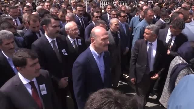 Şehit Yüzbaşı Celalettin Özdemir Son Yolculuğuna Uğurlandı (3)