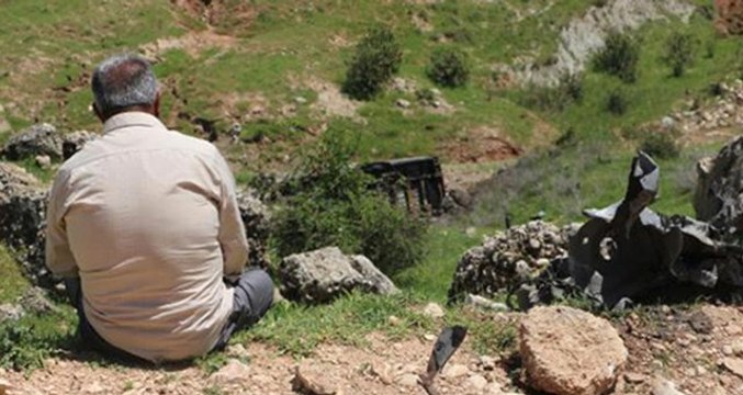 Şırnak'ta El Yapımı Patlayıcı Öğrenci Servisinin Geçişi Sırasında Patladı: 2 Ölü