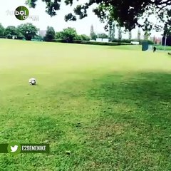 Emenike tek başına çalışıyor