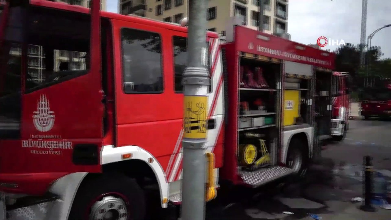 Pendik’te Doğalgaz Boru Hattı Kazı Esnasında Pa...