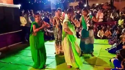 ए चाची जी जरा ताली बजा लेना प्रतापपुर में मां दुर्गा पूजन पर भव्य कार्यक्रम माता रानी के दरबार में