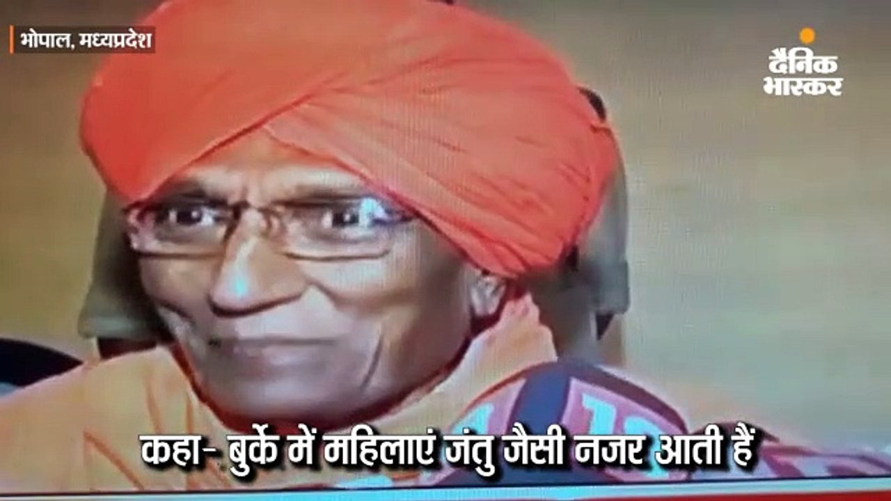 स्वामी अग्निवेश का विवादित बयान, कहा- बुर्के में महिलाएं जंतु जैसी नजर आती हैं