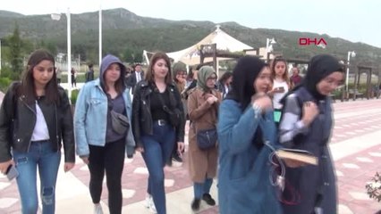 Burdur Gölü'ne Dikkati Çekmek İçin Kitap Okudular