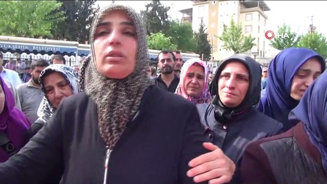 Görevi başında kalp krizi geçiren uzman çavuşa yürekleri yakan uğurlama