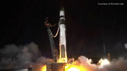 Mesmerising moment electron rocket launches from NZ