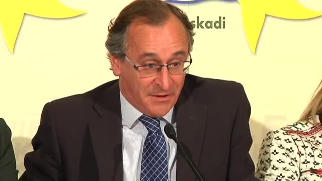 Alfonso Alonso: Somos el centro, y si alguien no está centrado, que se centre